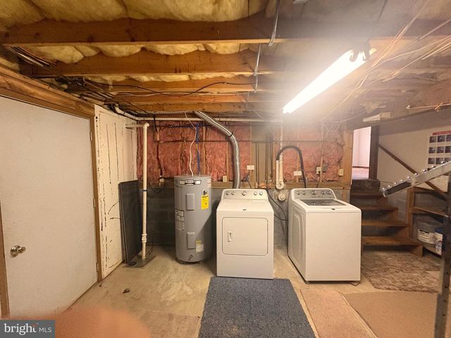 3189 POWELLS VALLEY RD, Halifax, PA 17032