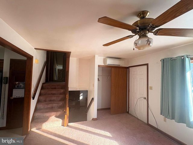 3189 POWELLS VALLEY RD, Halifax, PA 17032