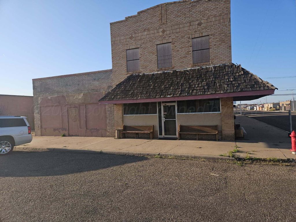 418 S Main Street, Borger, TX 79007