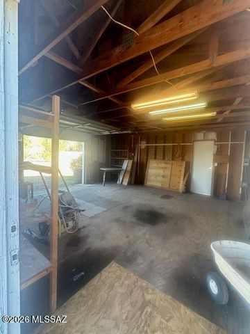 5620 E Klafter Road, Tucson, AZ 85756