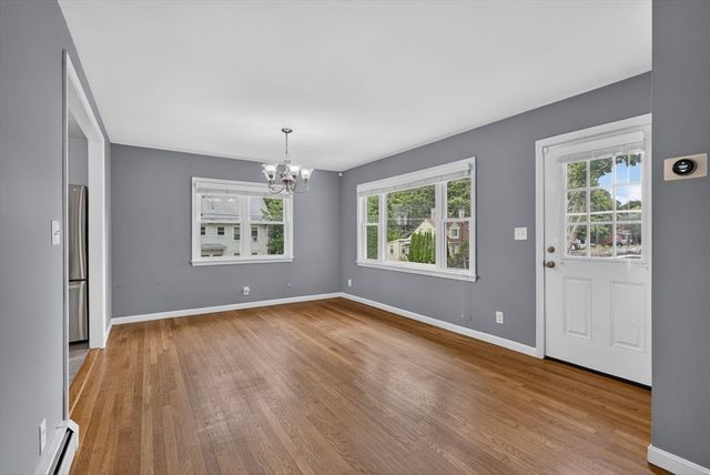 119 High St, North Andover, MA 01845