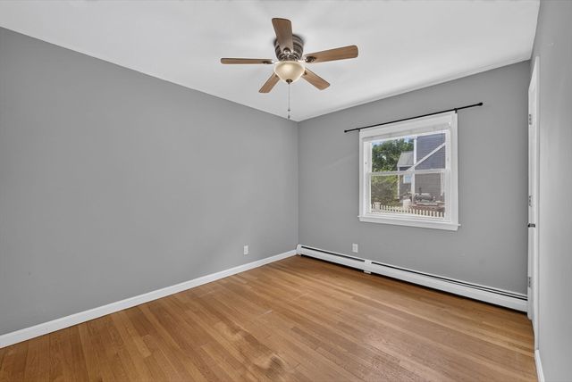 119 High St, North Andover, MA 01845