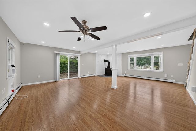 119 High St, North Andover, MA 01845