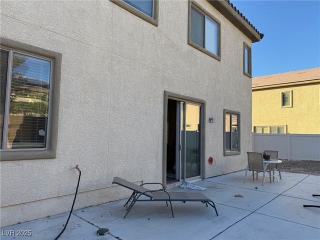 4004 Daydream Bend Street, North Las Vegas, NV 89032