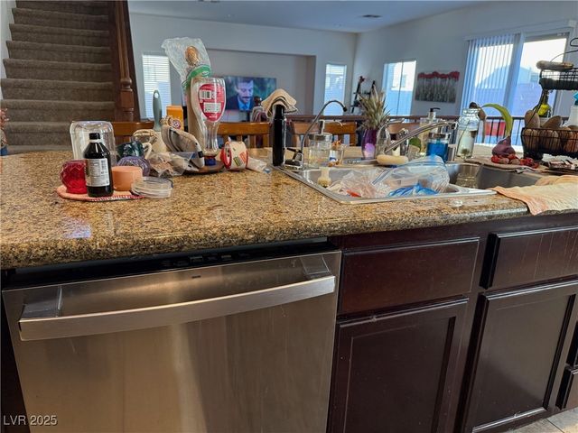 4004 Daydream Bend Street, North Las Vegas, NV 89032