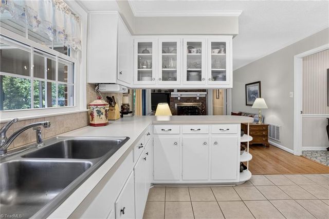 3110 Valhalla Circle, Greensboro, NC 27406