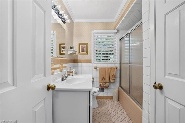 3110 Valhalla Circle, Greensboro, NC 27406