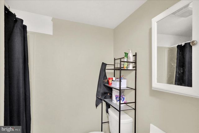 230 LAWRENCE ST, Columbia, PA 17512