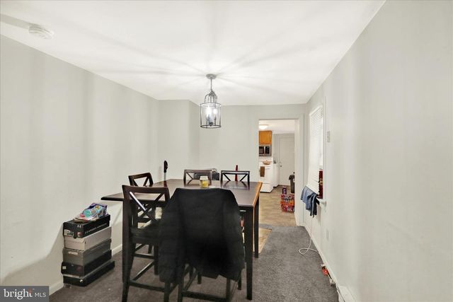 230 LAWRENCE ST, Columbia, PA 17512