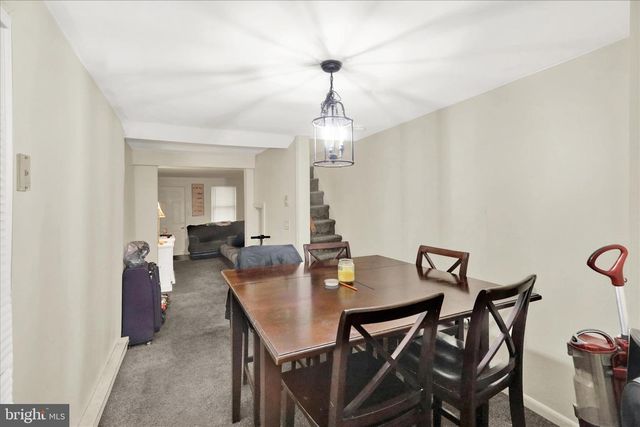 230 LAWRENCE ST, Columbia, PA 17512