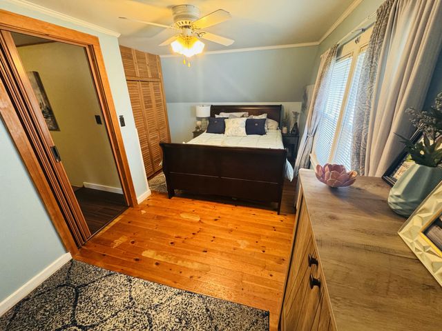 58 Pleasant Street, Peru, NY 12972