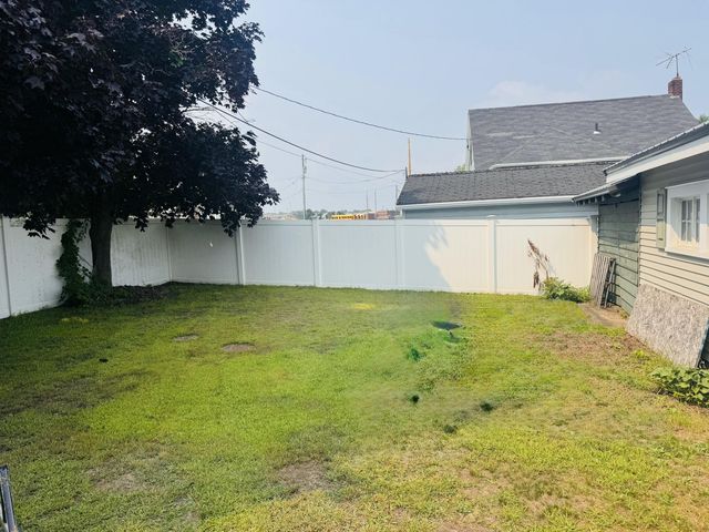 58 Pleasant Street, Peru, NY 12972