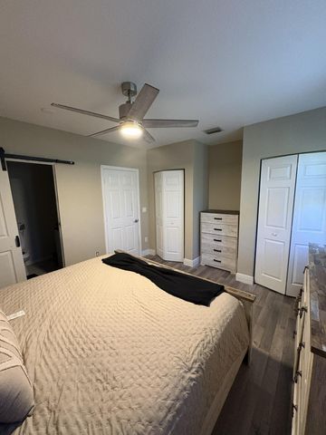 1966 Alamanda Way, Riviera Beach, FL 33404