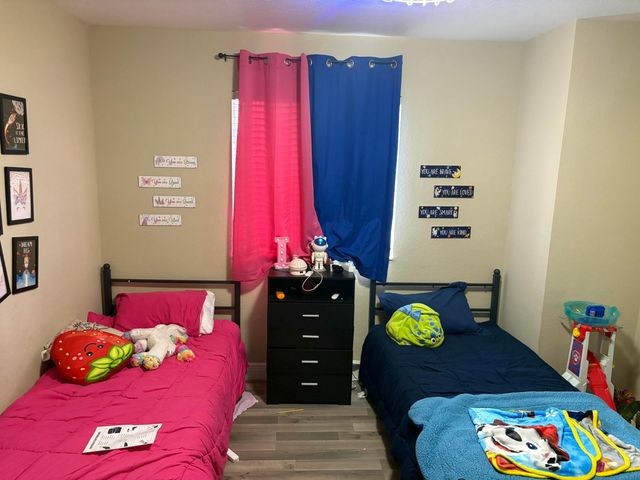 1966 Alamanda Way, Riviera Beach, FL 33404