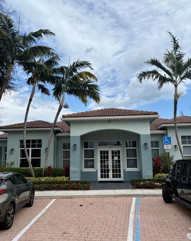 1966 Alamanda Way, Riviera Beach, FL 33404