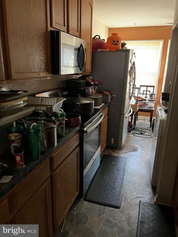 4613 6TH ST SE, Washington, DC 20032