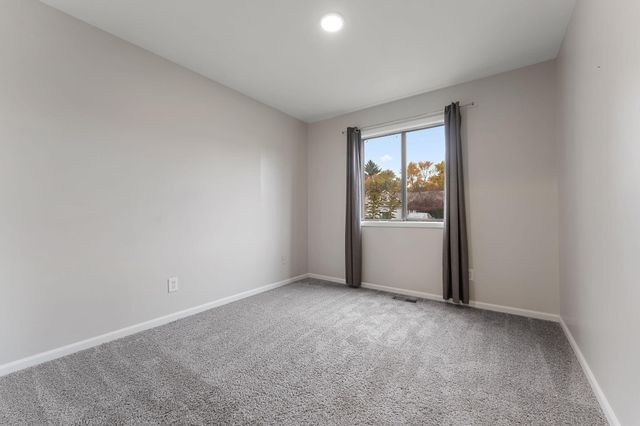 2121 Tupelo Lane, Chesterton, IN 46304