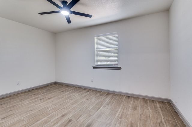 3016 David Lane, Arlington, TX 76013