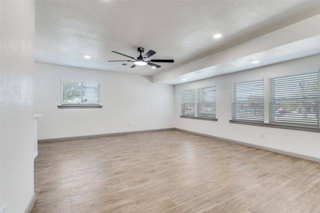 3016 David Lane, Arlington, TX 76013