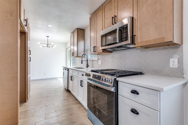 3016 David Lane, Arlington, TX 76013