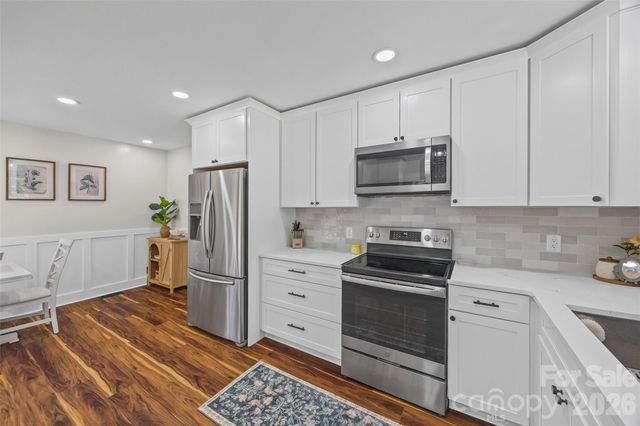 2016 Forest Creek Drive, Rock Hill, SC 29730