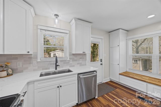 2016 Forest Creek Drive, Rock Hill, SC 29730