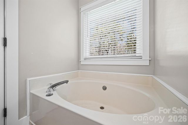 2016 Forest Creek Drive, Rock Hill, SC 29730