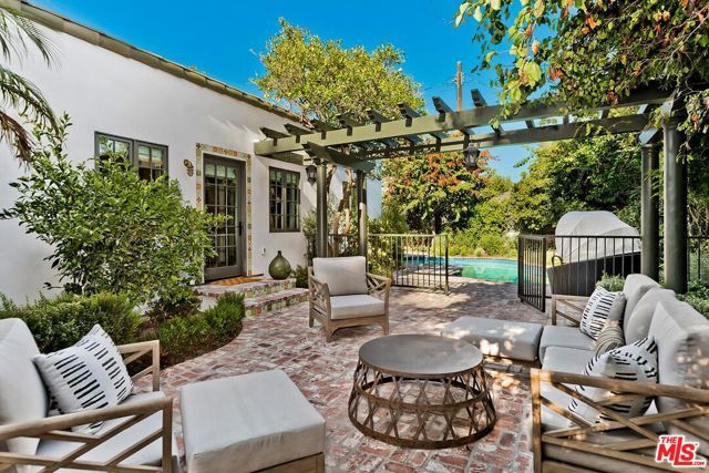 4416 Arcola Avenue, Toluca Lake (los Angeles), CA 91602