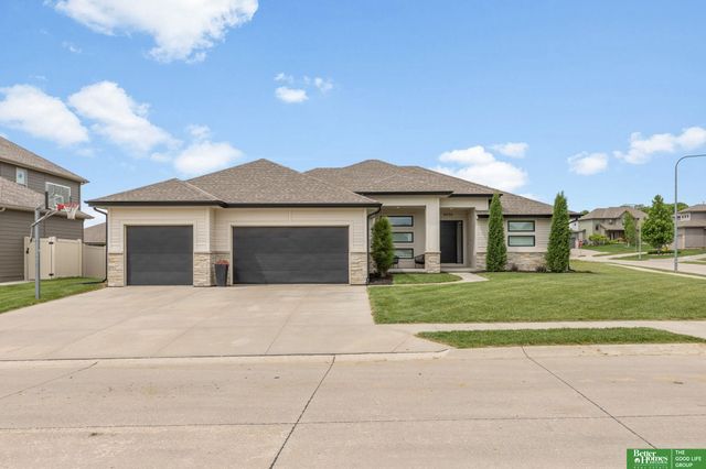 9036 N 172nd Street, Bennington, NE 68007