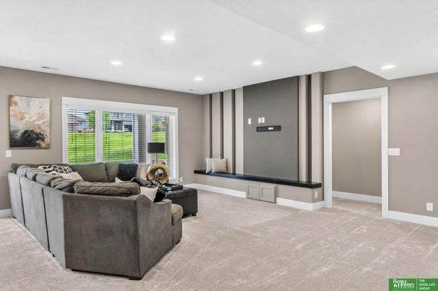 9036 N 172nd Street, Bennington, NE 68007