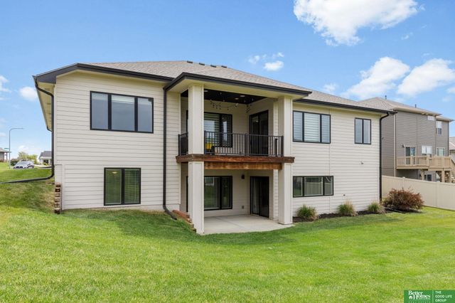 9036 N 172nd Street, Bennington, NE 68007