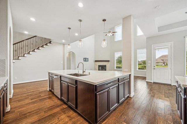 1511 Noble Way Court, League City, TX 77573