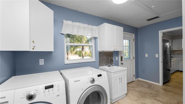 1737 TIERRA ALTA DRIVE, Lakeland, FL 33813