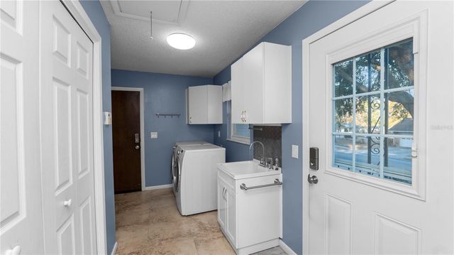 1737 TIERRA ALTA DRIVE, Lakeland, FL 33813