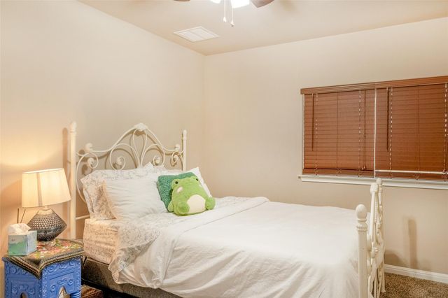 210 Wincliff DR, Buda, TX 78610