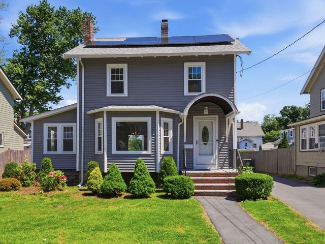 34 Burdette Ave, Framingham, MA 01702