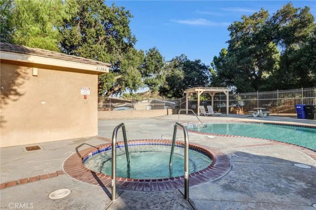 31344 Nichols Lane, Castaic, CA 91384