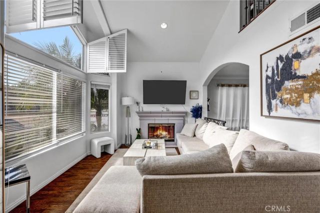 31344 Nichols Lane, Castaic, CA 91384