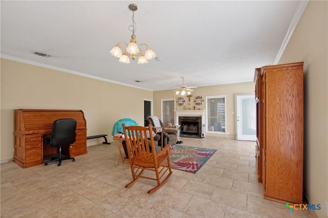 123 E Harbor Drive, Port Lavaca, TX 77979