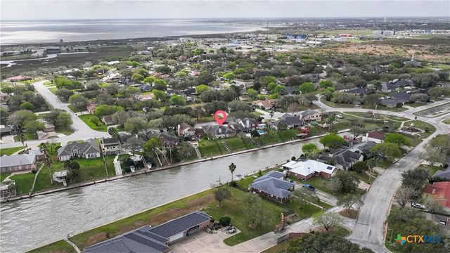 123 E Harbor Drive, Port Lavaca, TX 77979