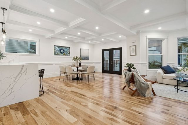 15 Spring Hill Ter, Somerville, MA 02143