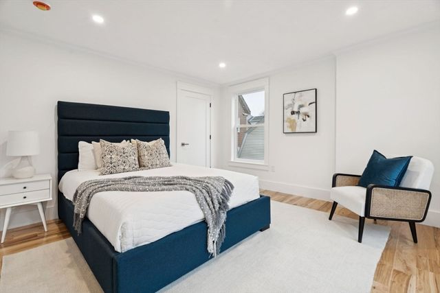 15 Spring Hill Ter, Somerville, MA 02143