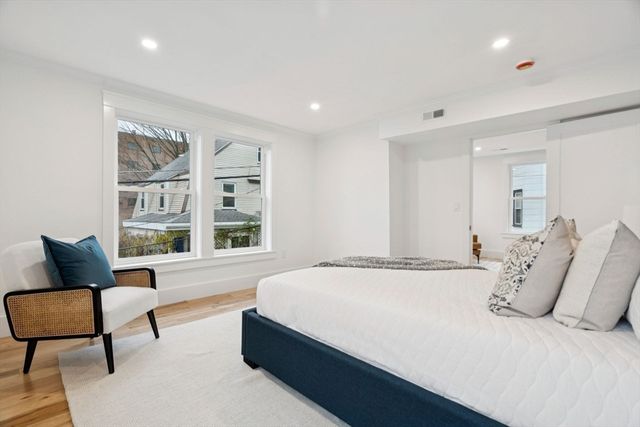 15 Spring Hill Ter, Somerville, MA 02143