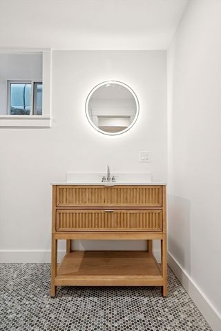 15 Spring Hill Ter, Somerville, MA 02143