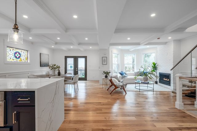 15 Spring Hill Ter, Somerville, MA 02143