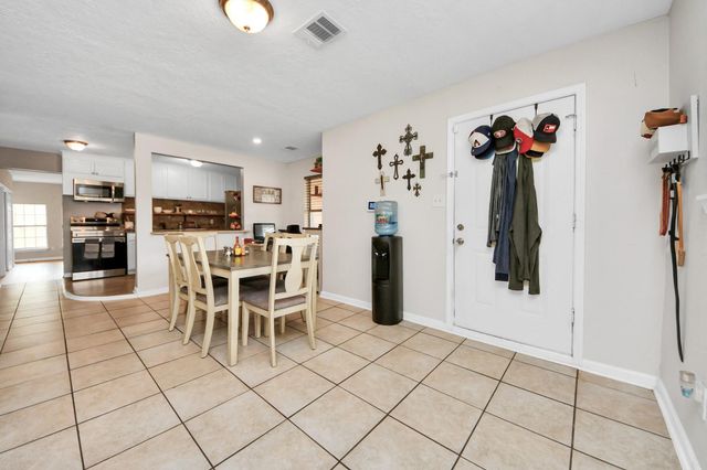 2806 Oak Drive, Dickinson, TX 77539
