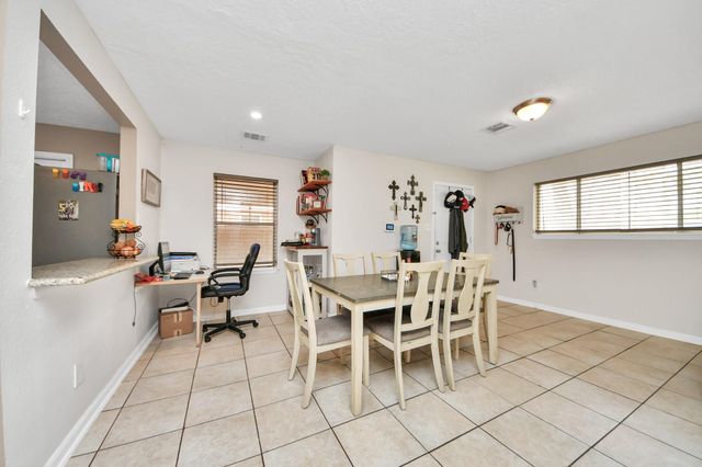 2806 Oak Drive, Dickinson, TX 77539