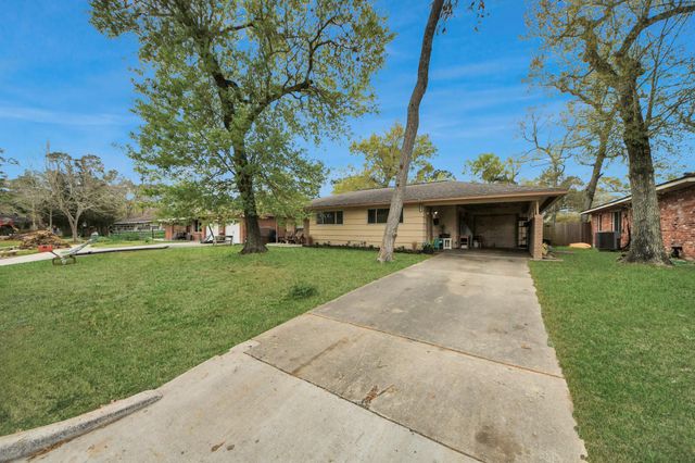 2806 Oak Drive, Dickinson, TX 77539