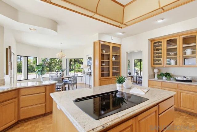17844 Joyas Ct, Poway, CA 92064