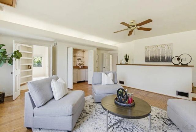 17844 Joyas Ct, Poway, CA 92064